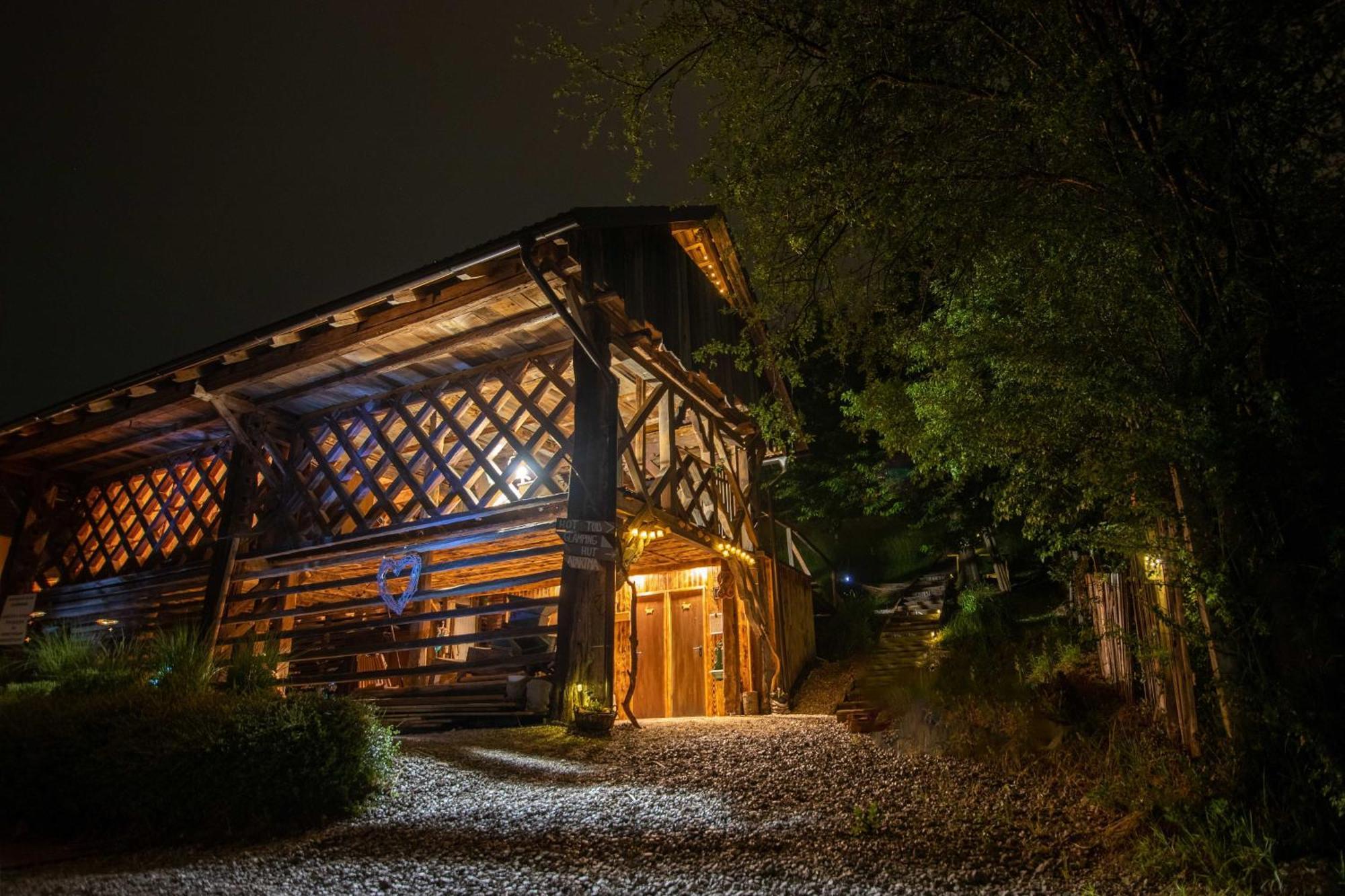 Отель Hay Barn Unique Experience Visole Словенска-Бистрица Экстерьер фото